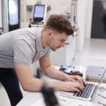 Jak objawia się fobia społeczna?