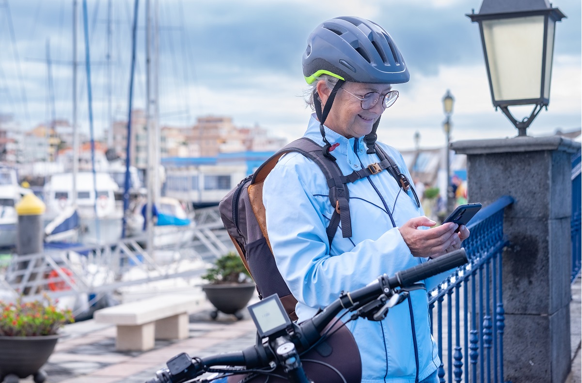 Czy warto kupić specjalny strój na rower?