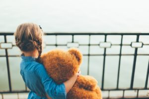 Pluszaki i maskotki jako gadżet reklamowy? Gdzie się sprawdzą?