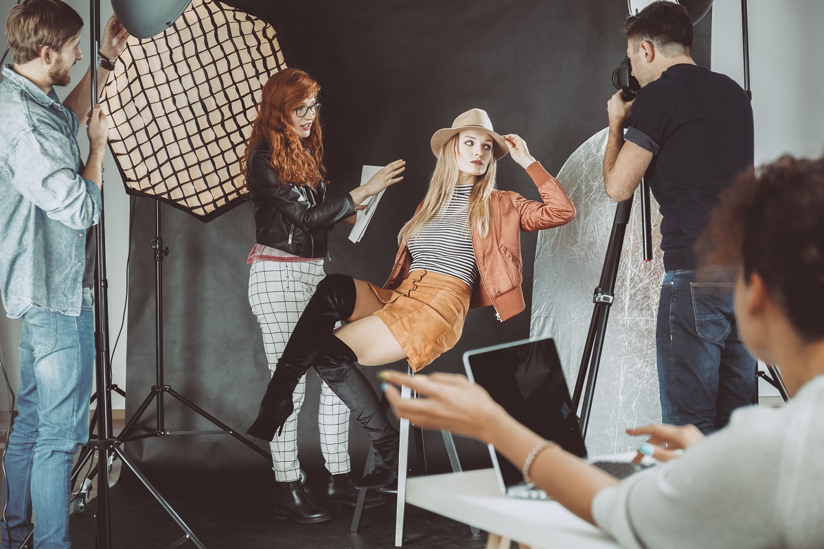 Profesjonalna sesja zdjęciowa Kraków – czego możesz się spodziewać ze strony fotografa lub studia?